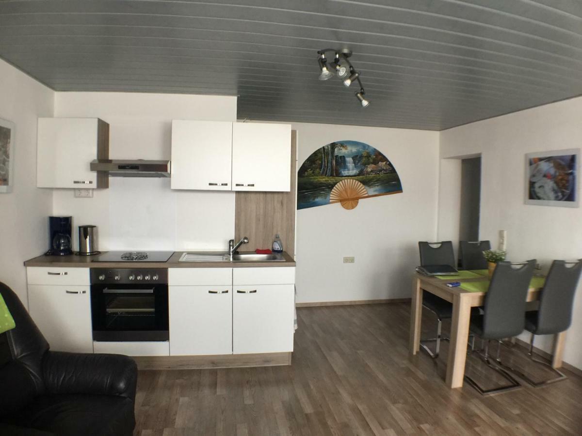 Ferienwohnung Alte B3 Рингсхайм Экстерьер фото